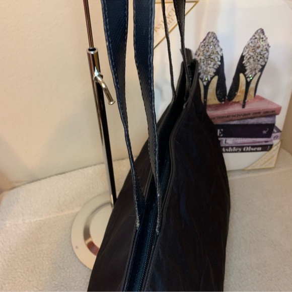 Bottega Veneta Tote w/mirror + authenticity card - Picture 15 of 15